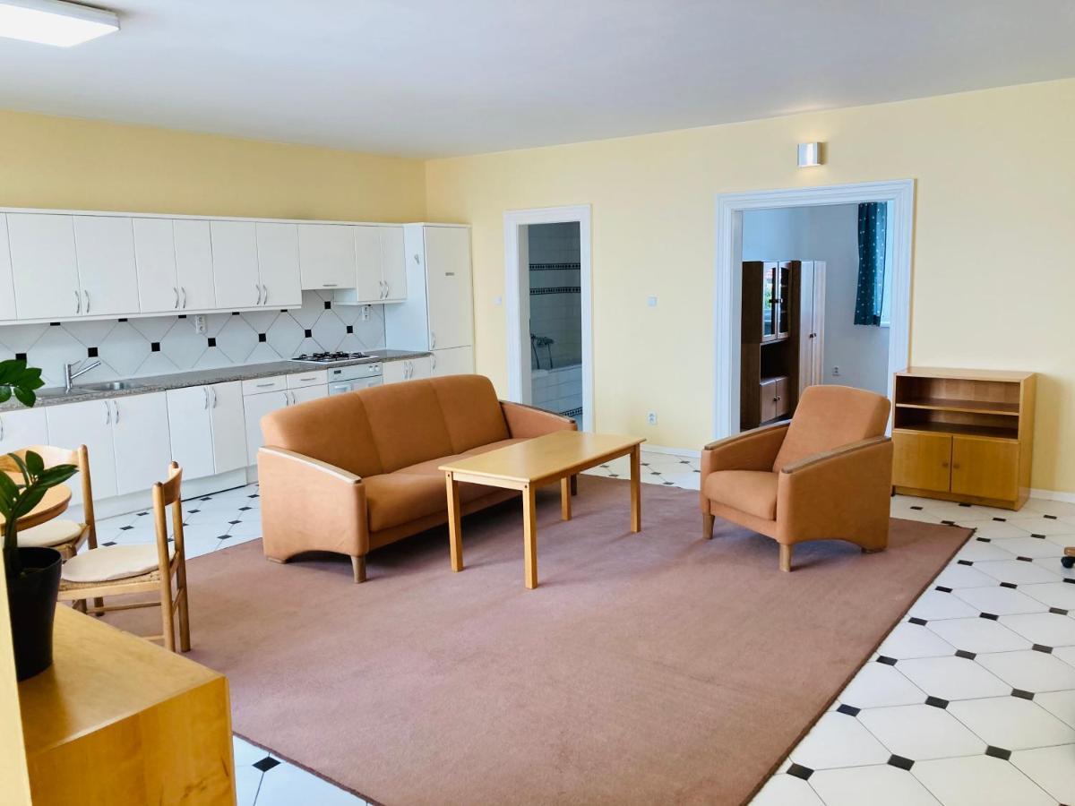 Hotel U Rytire Mělník 外观 照片