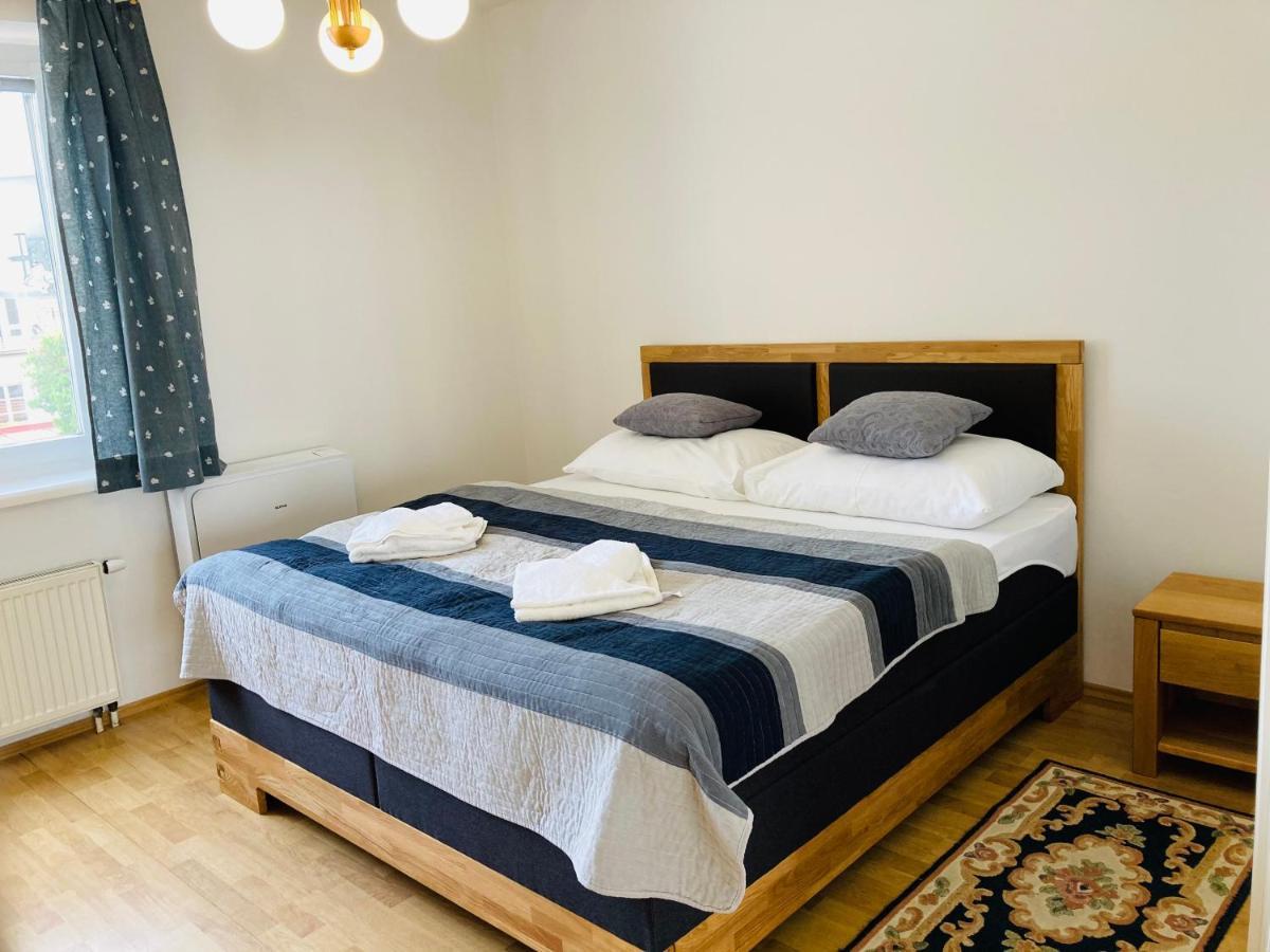 Hotel U Rytire Mělník 外观 照片